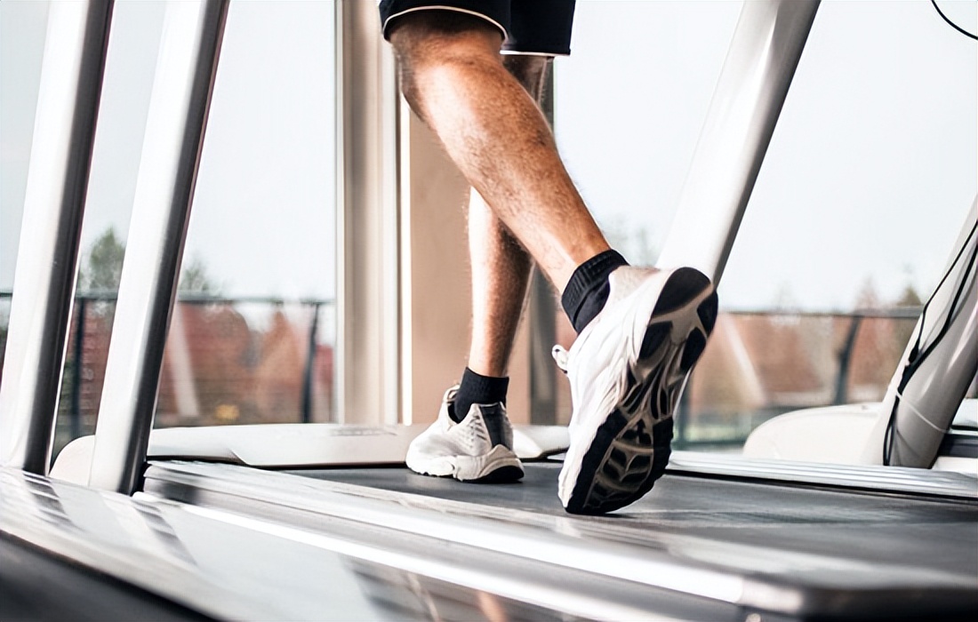 跑步机什么牌子好跑步机价格_家用跑步机价格_跑步机选购技巧