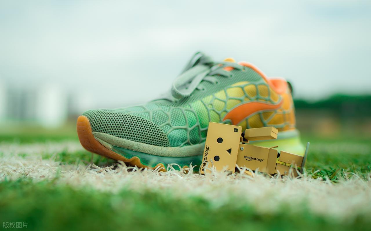 跑步必备装备推荐_健身要带手套吗_跑步装备清单